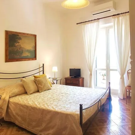 Holiday home L'eco Delle Sirene *